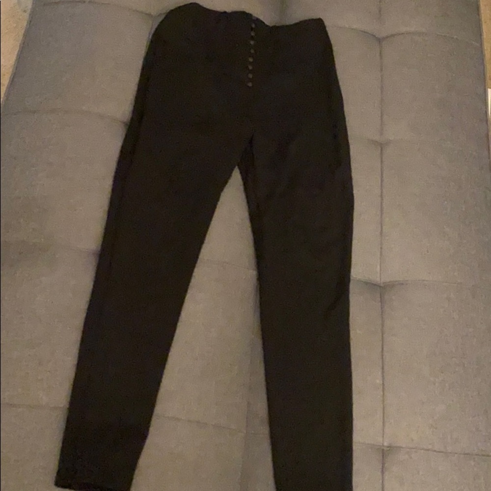 High waisted leggings